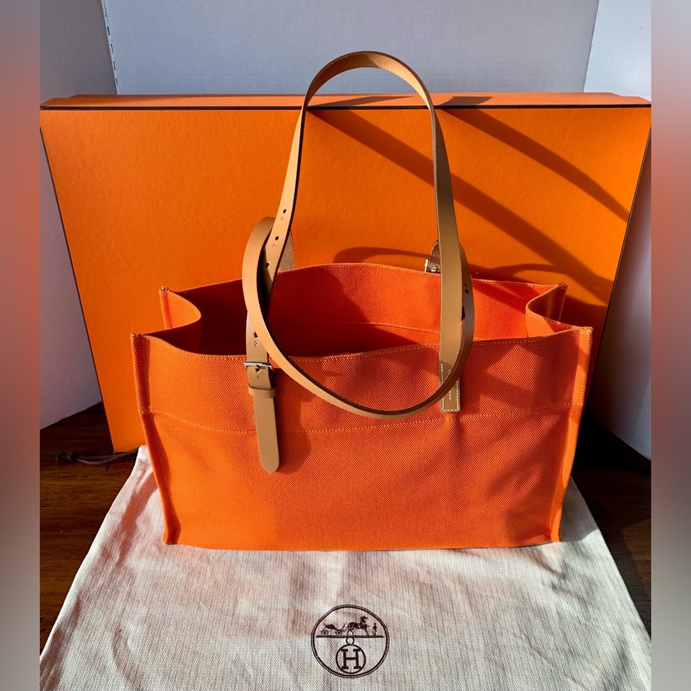 Hermès Etriviere Canvas and Leather Shoulder Tote in immaculate condition